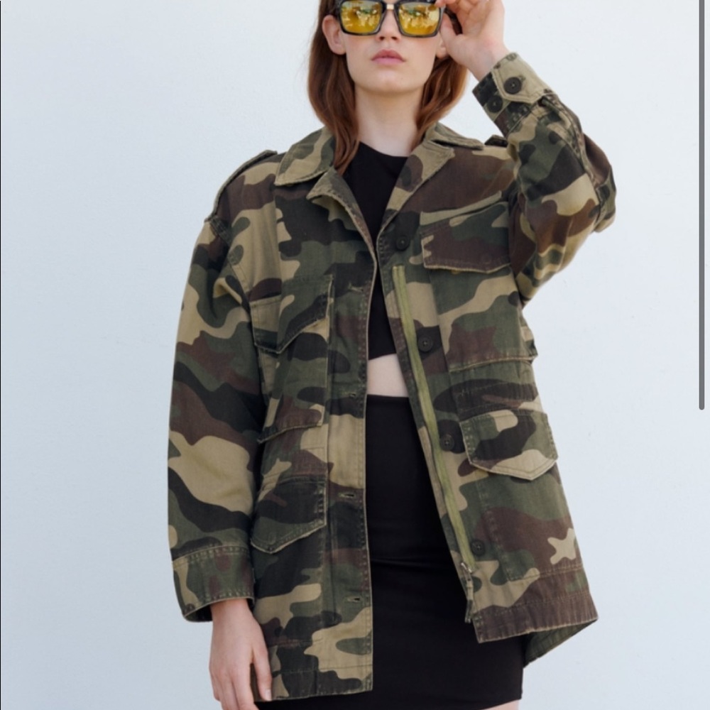 Zara khaki puffer jacket